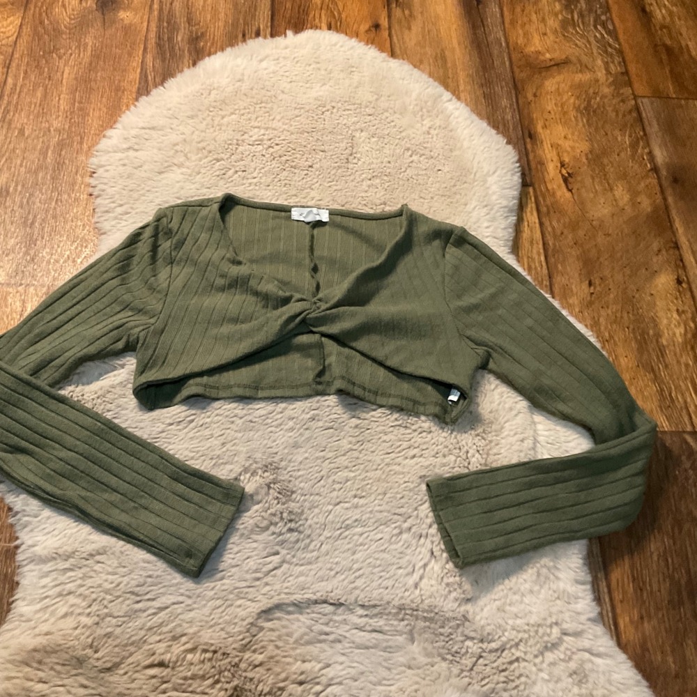 Stitch & Pine Cropped Long Sleeve‎ Size Large Olive Green Ribbed Womens Wrap